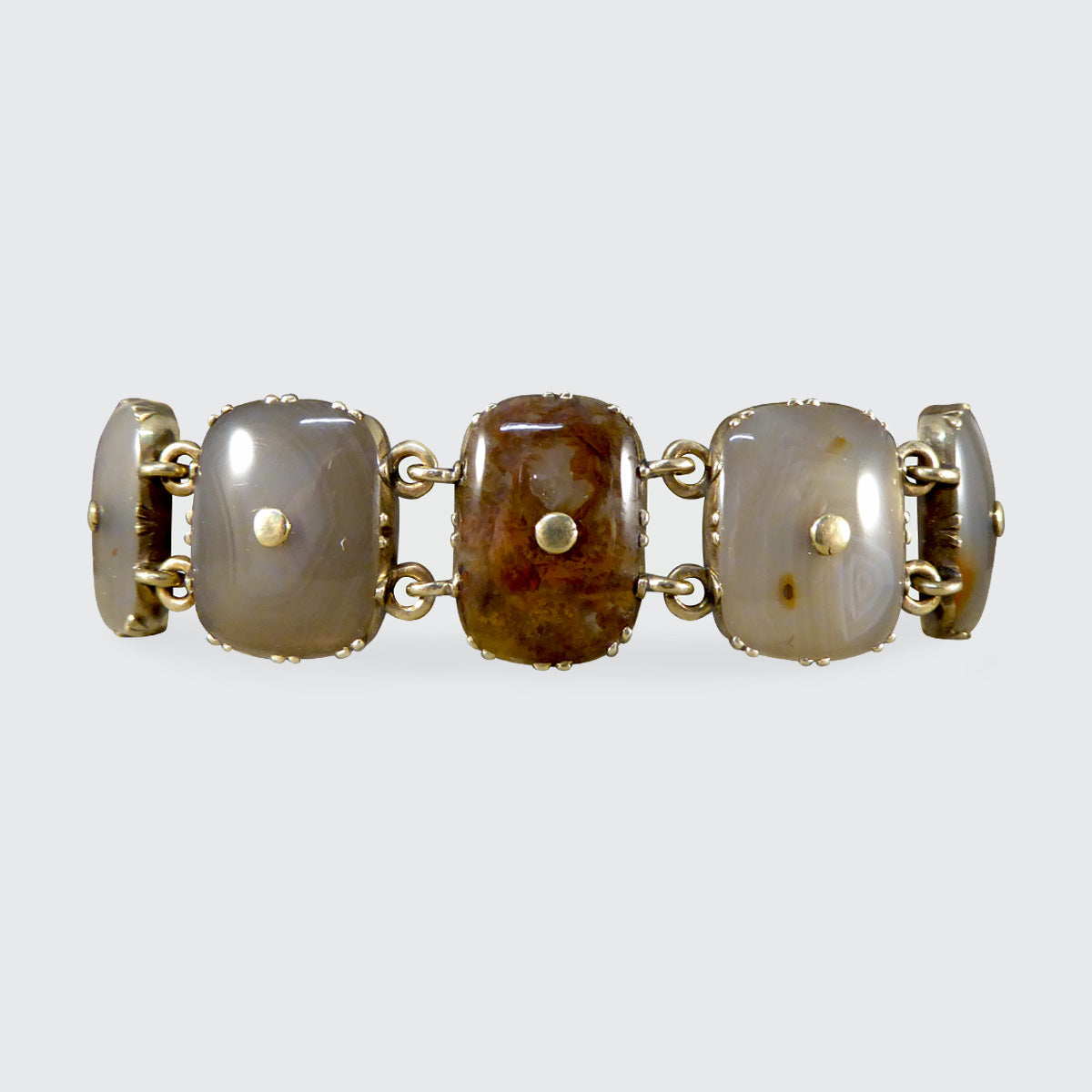 Early Victorian Agate Link Bracelet in Yellow Gold - Wharfedale Antiques