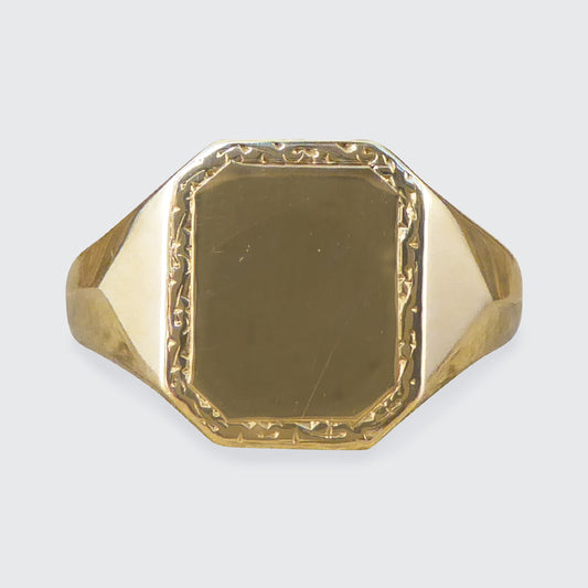 Mid 20th Century Rectangular Framed Signet Ring in 9ct Yellow Gold - Wharfedale Antiques