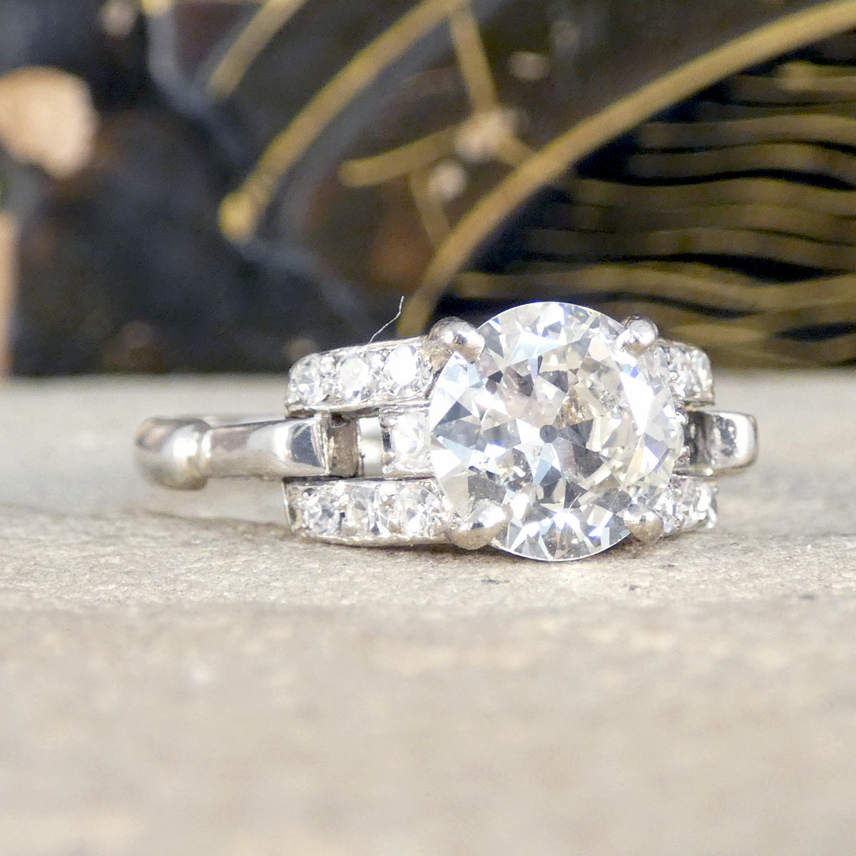 1940's Diamond Engagement ring in platinum.