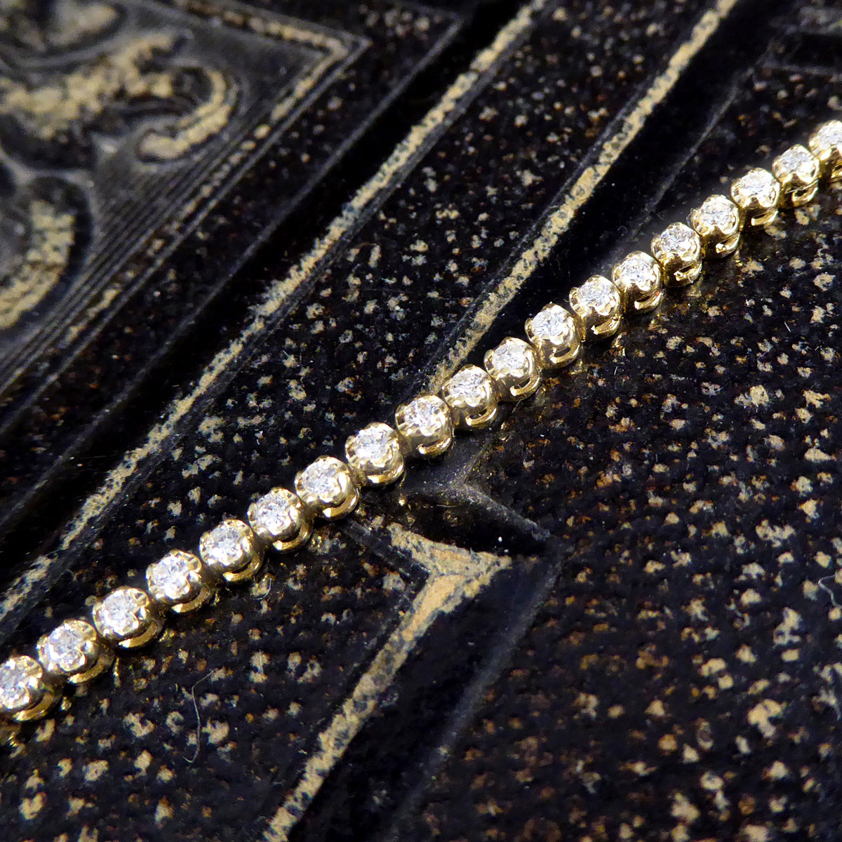 1.07ct Diamond Flexi-Link Tennis Bracelet in 18ct Yellow Gold - Wharfedale Antiques