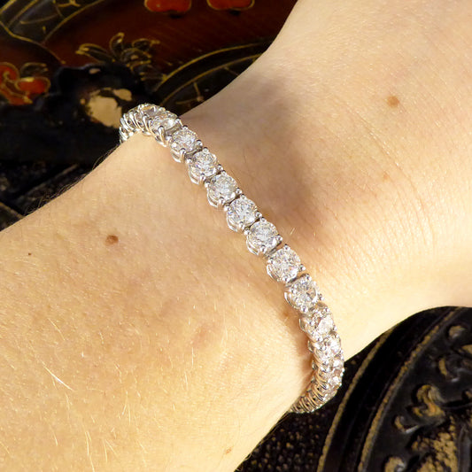 13.80ct Brilliant Cut Diamond Tennis Bracelet in 18ct White Gold - Wharfedale Antiques