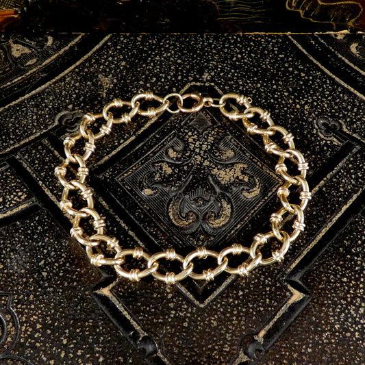 Vintage Fancy Link Bracelet in 9ct Yellow Gold with a solid link making it a great investment piece.
