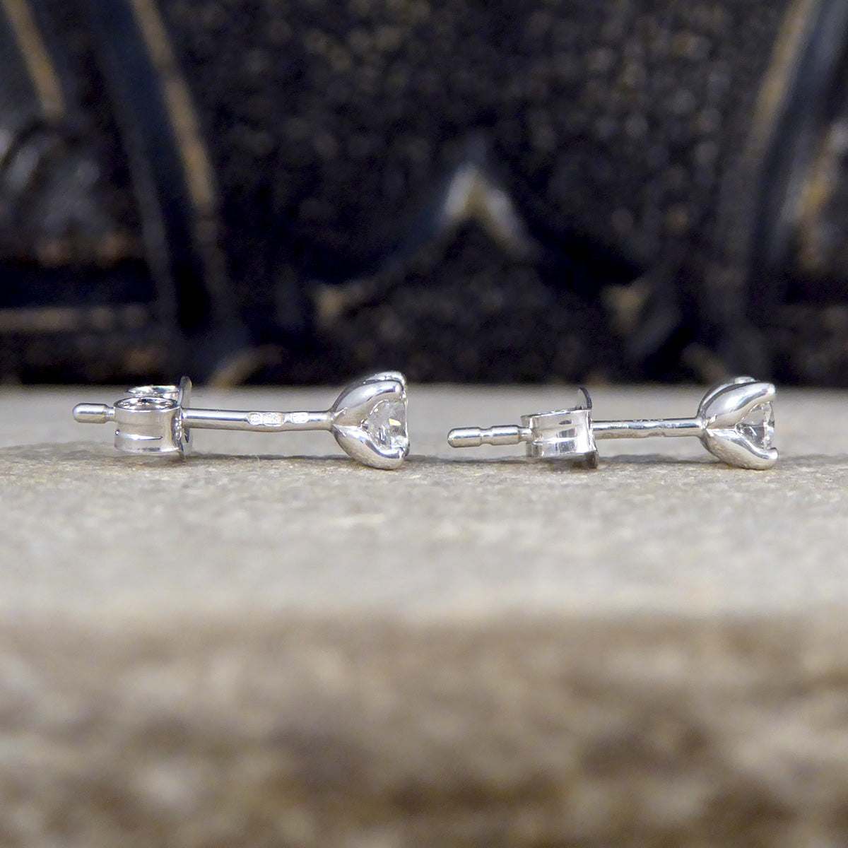 Classic Diamond Stud Earrings in 18ct White Gold - Wharfedale Antiques