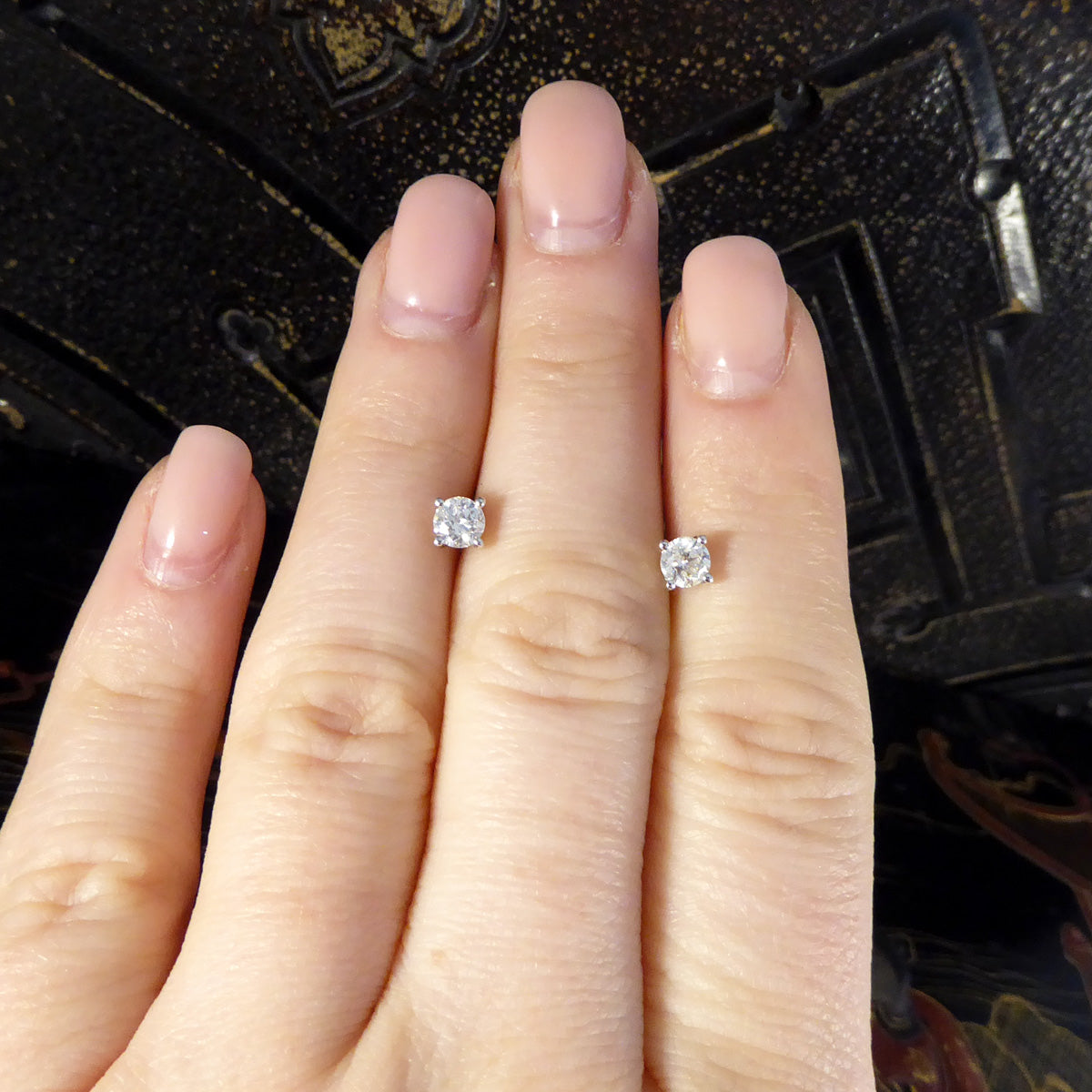 Classic Diamond Stud Earrings in 18ct White Gold - Wharfedale Antiques