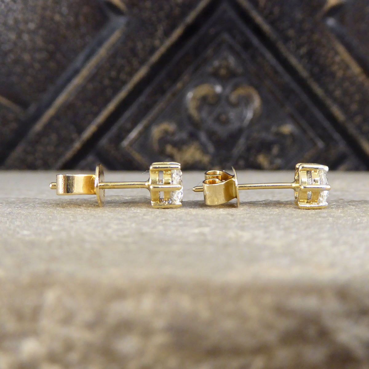 Classic Diamond Stud Earrings Weighing 1.00ct in 18ct Yellow Gold - Wharfedale Antiques