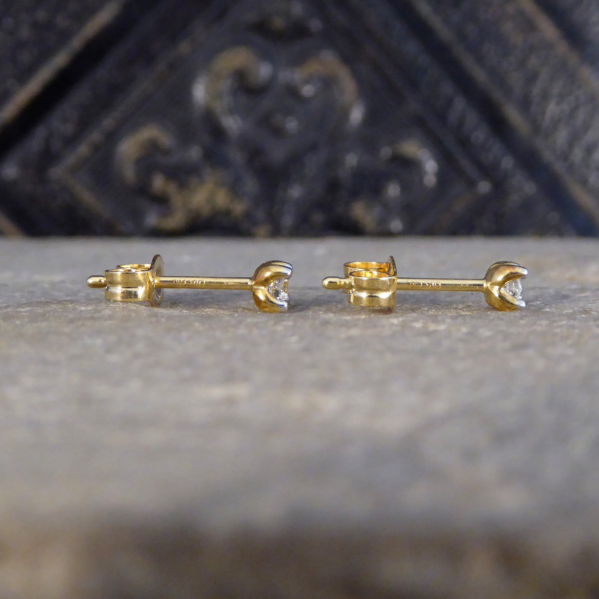 Diamond Stud Earrings in 18ct Yellow Gold - Wharfedale Antiques