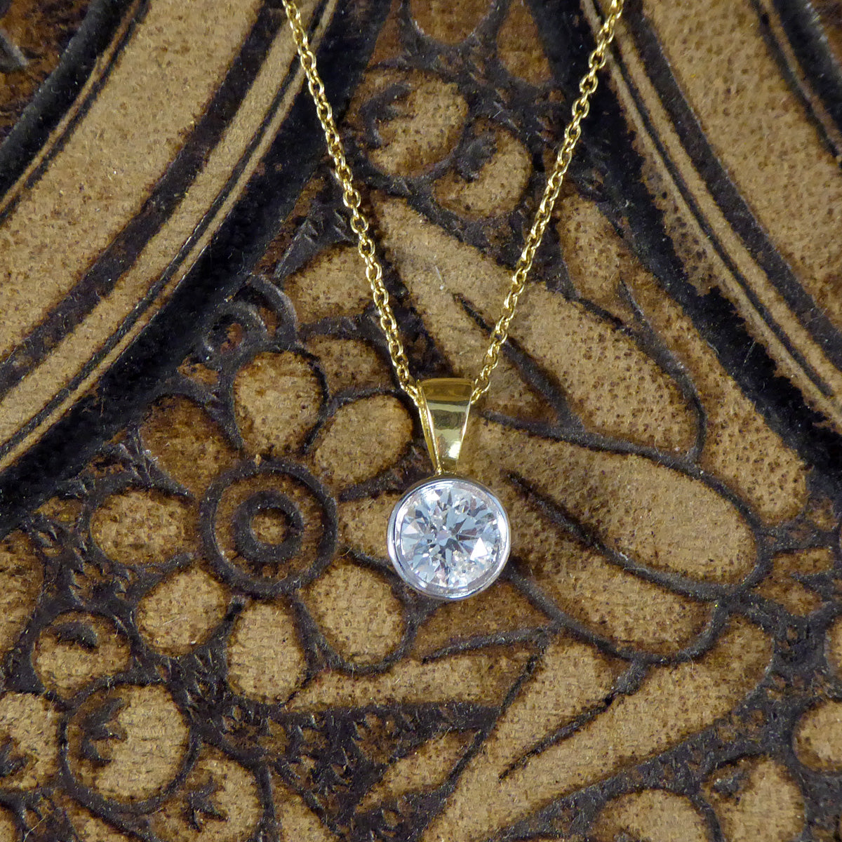 Classic 0.75ct Diamond Bezel Set Solitaire Pendant Necklace in 18ct Gold - Wharfedale Antiques