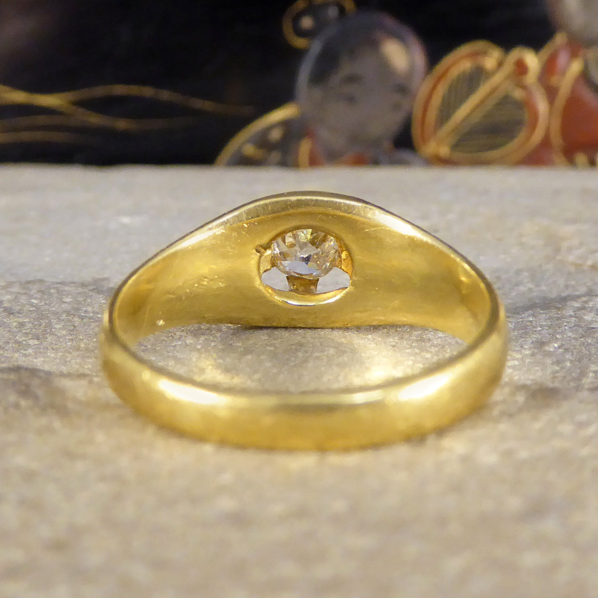 Late Victorian Old Cushion Cut Diamond Belcher Set Ring in 18ct Yellow Gold - Wharfedale Antiques