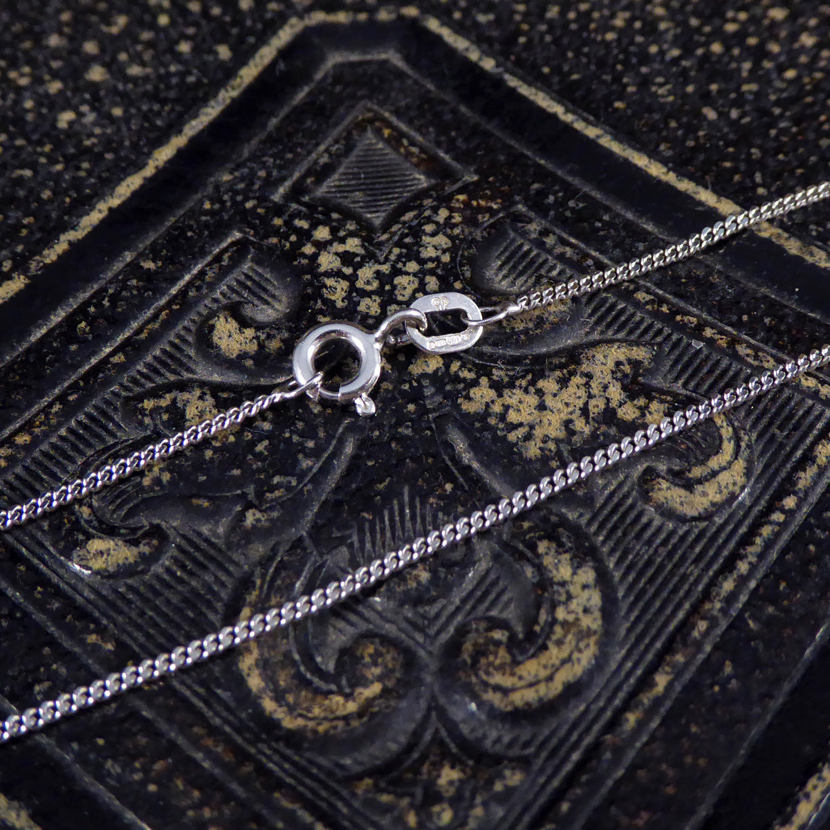 0.50ct Diamond Solitaire Pendant Necklace in 18ct White Gold - Wharfedale Antiques