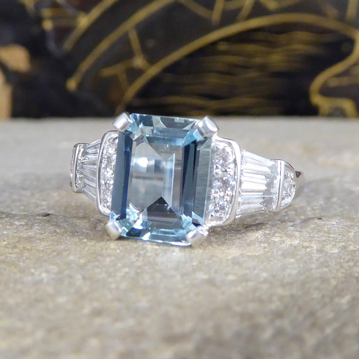 Modern 1.78ct Aquamarine and Diamond Staged Band Ring in Platinum - Wharfedale Antiques