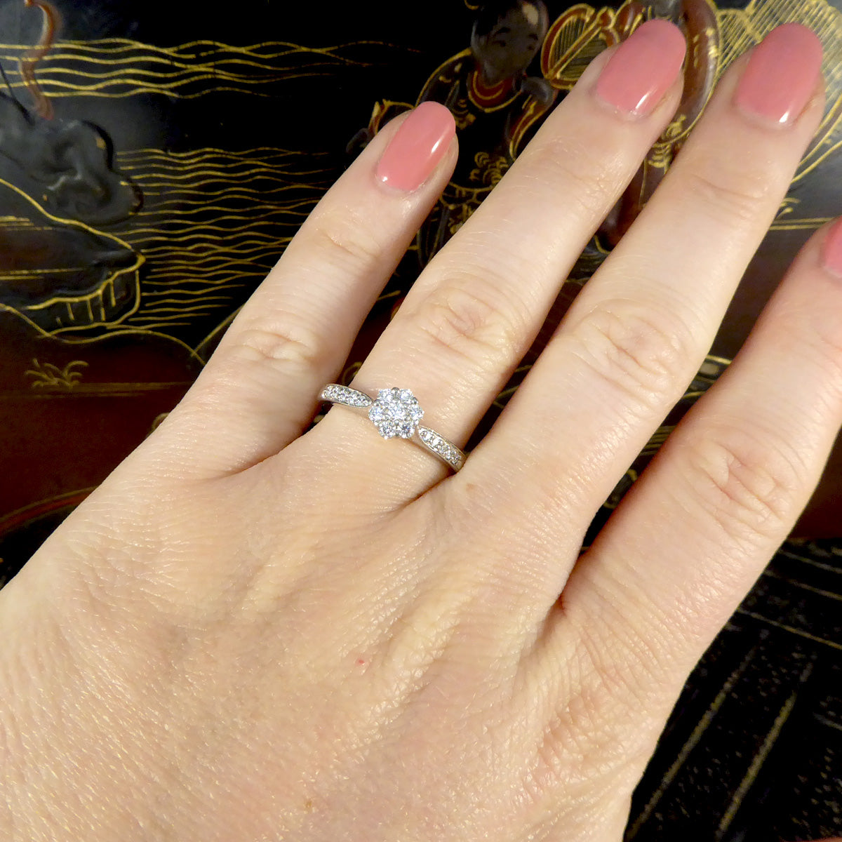 Daisy Diamond Cluster Ring with Diamond Shoulders in Platinum - Wharfedale Antiques