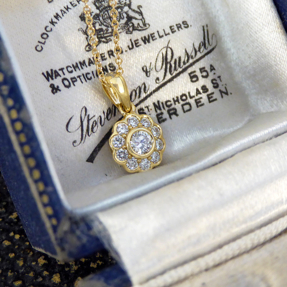 Diamond Flower Cluster Pendant Necklace in 18ct Yellow Gold - Wharfedale Antiques
