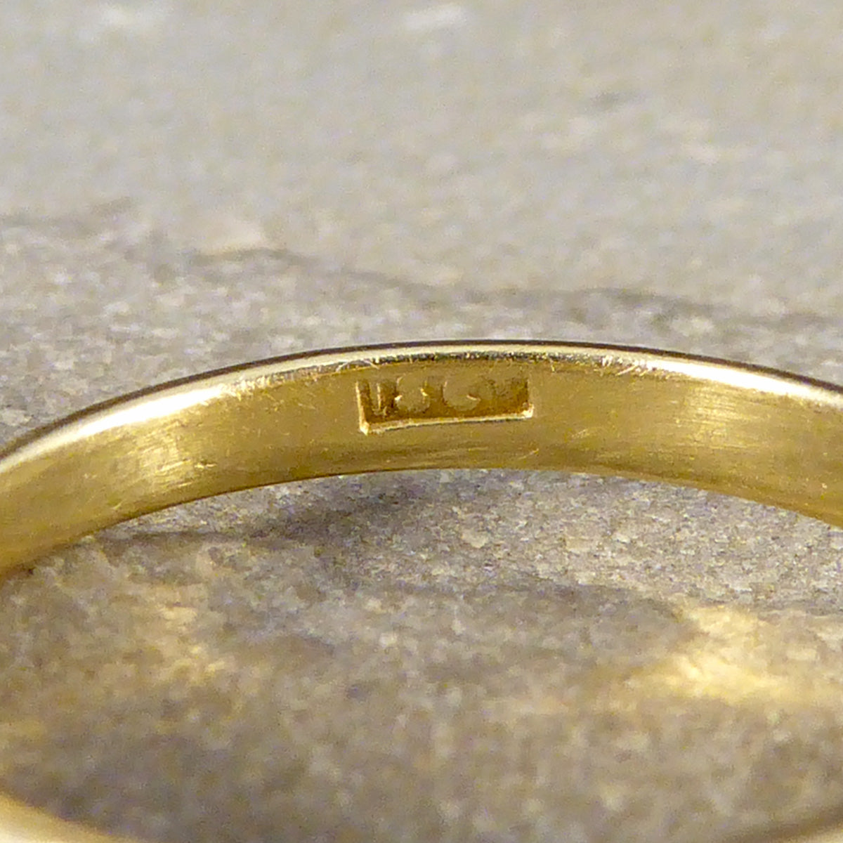 Late Victorian Old Cushion Cut Diamond Belcher set Ring in 18ct Yellow Gold - Wharfedale Antiques