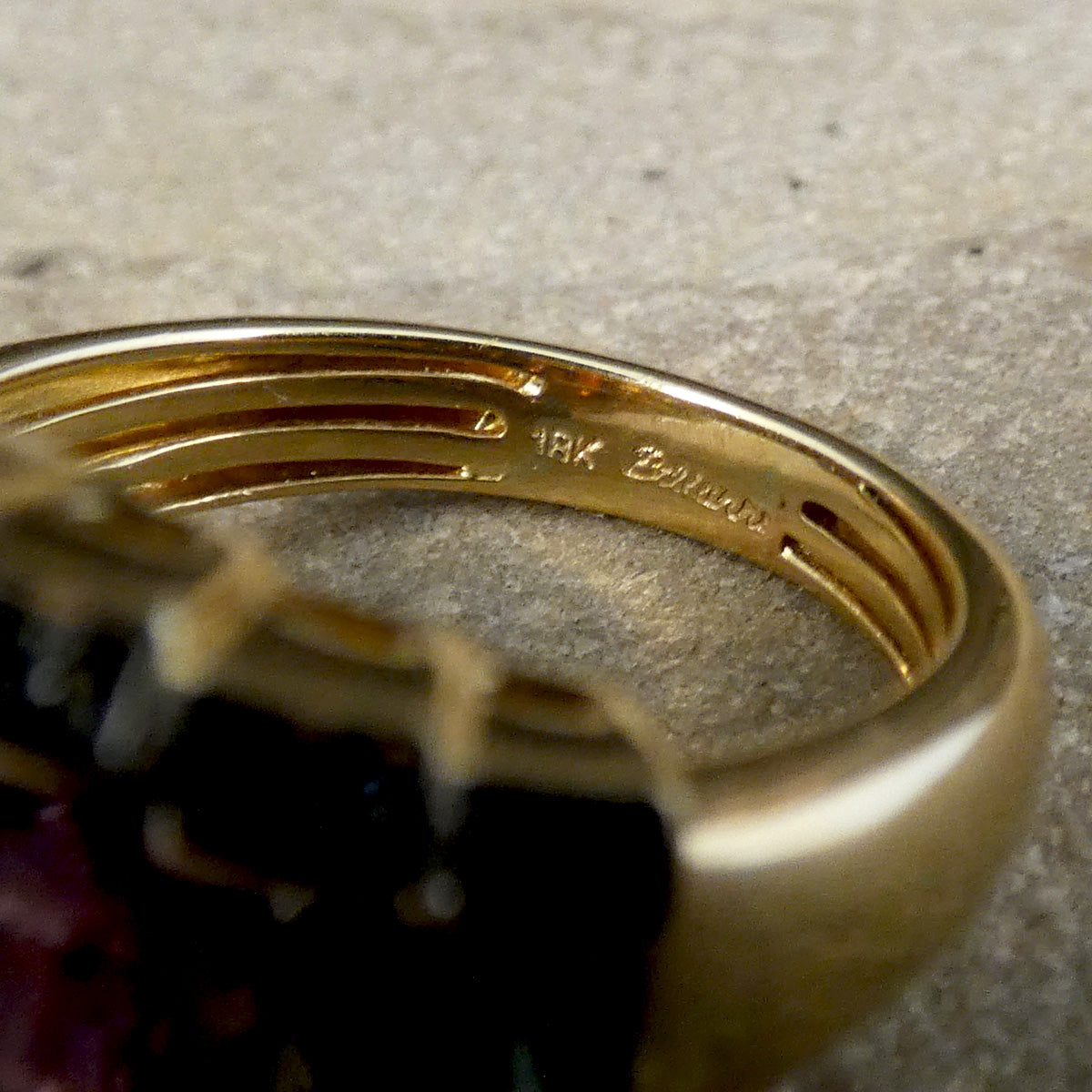 Bellarri Ultimate Colour Multigem Set Ring in 18ct Yellow Gold - Wharfedale Antiques