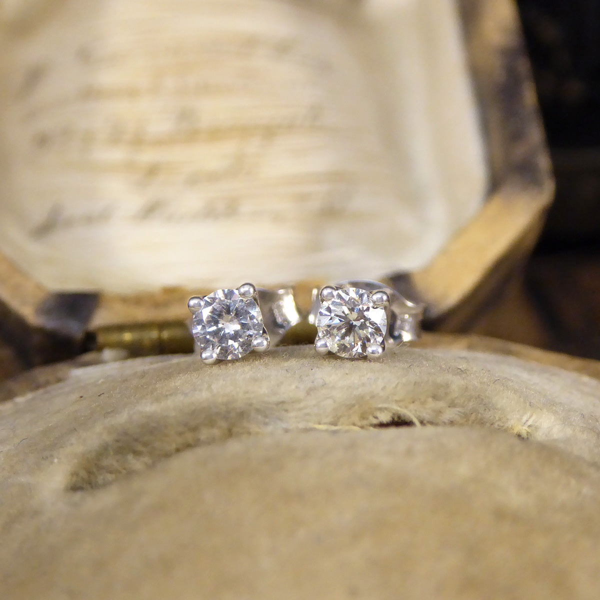 Classic Diamond Stud Earrings in 18ct White Gold - Wharfedale Antiques