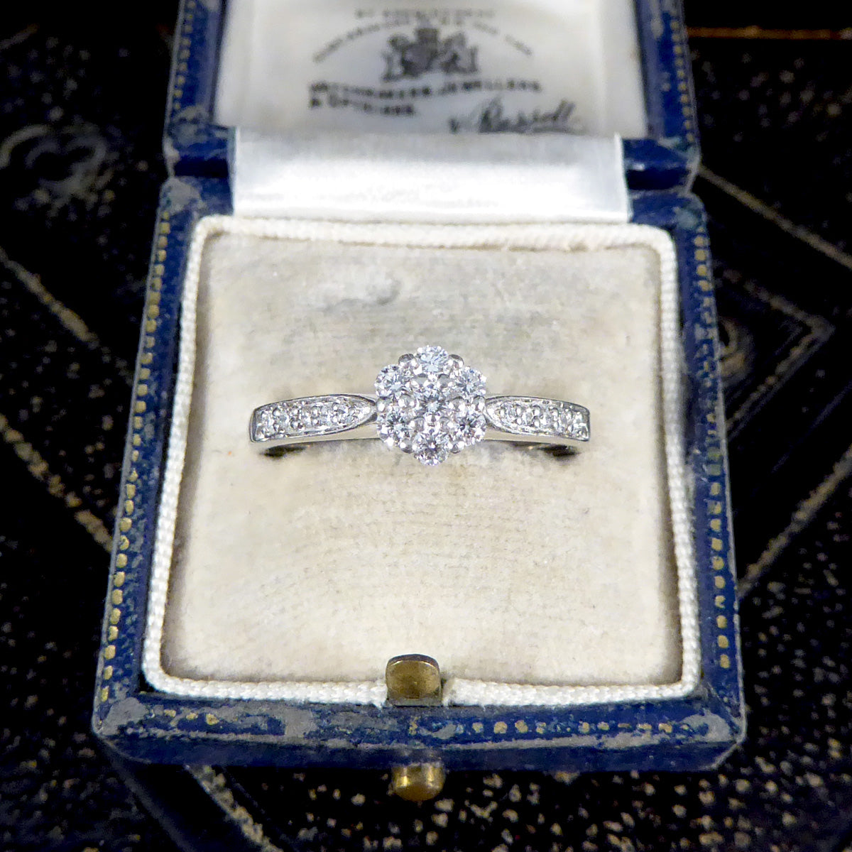 Daisy Diamond Cluster Ring with Diamond Shoulders in Platinum - Wharfedale Antiques