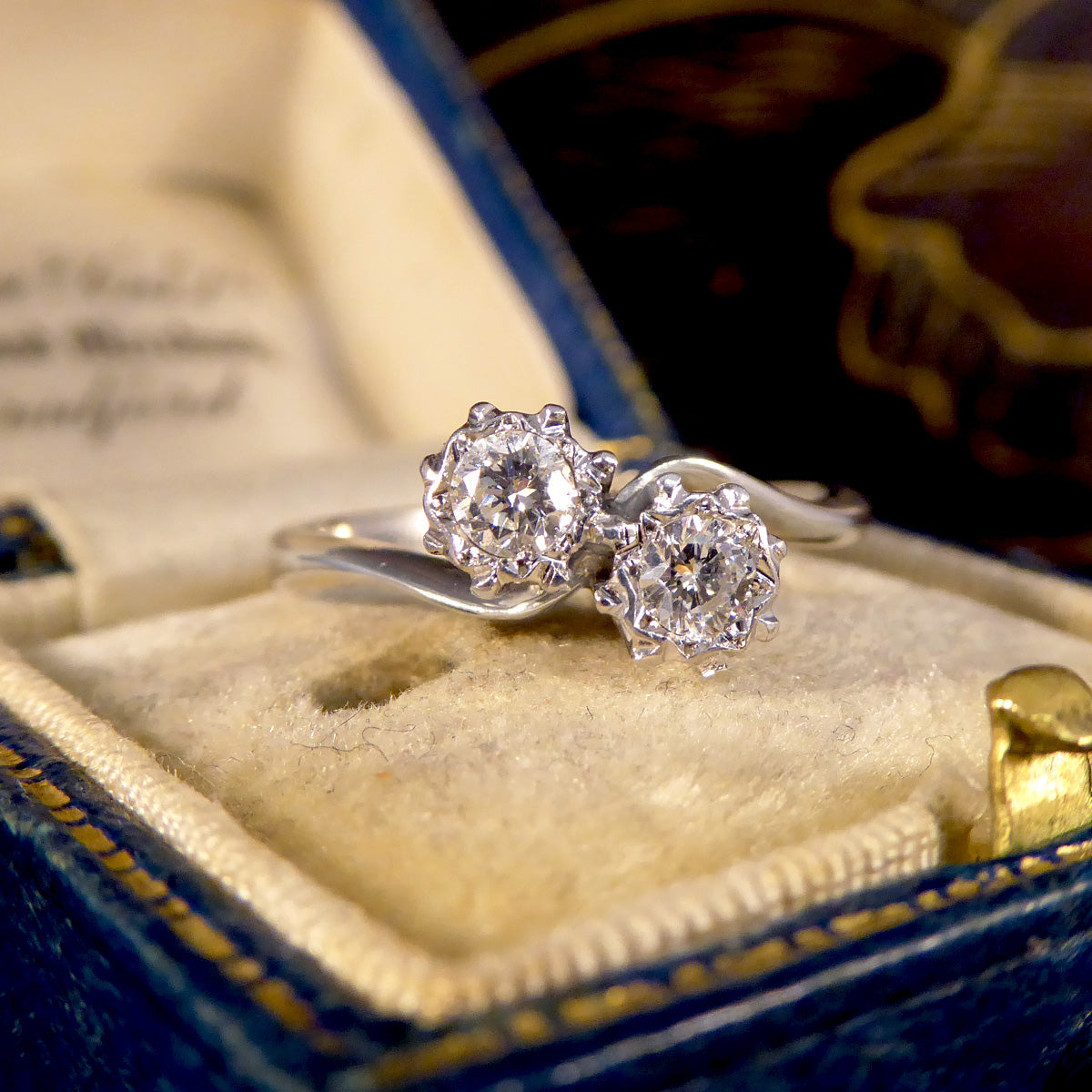 Vintage C1978 Diamond Toi Et Moi Illusion Set Twist Ring in 18ct White Gold - Wharfedale Antiques