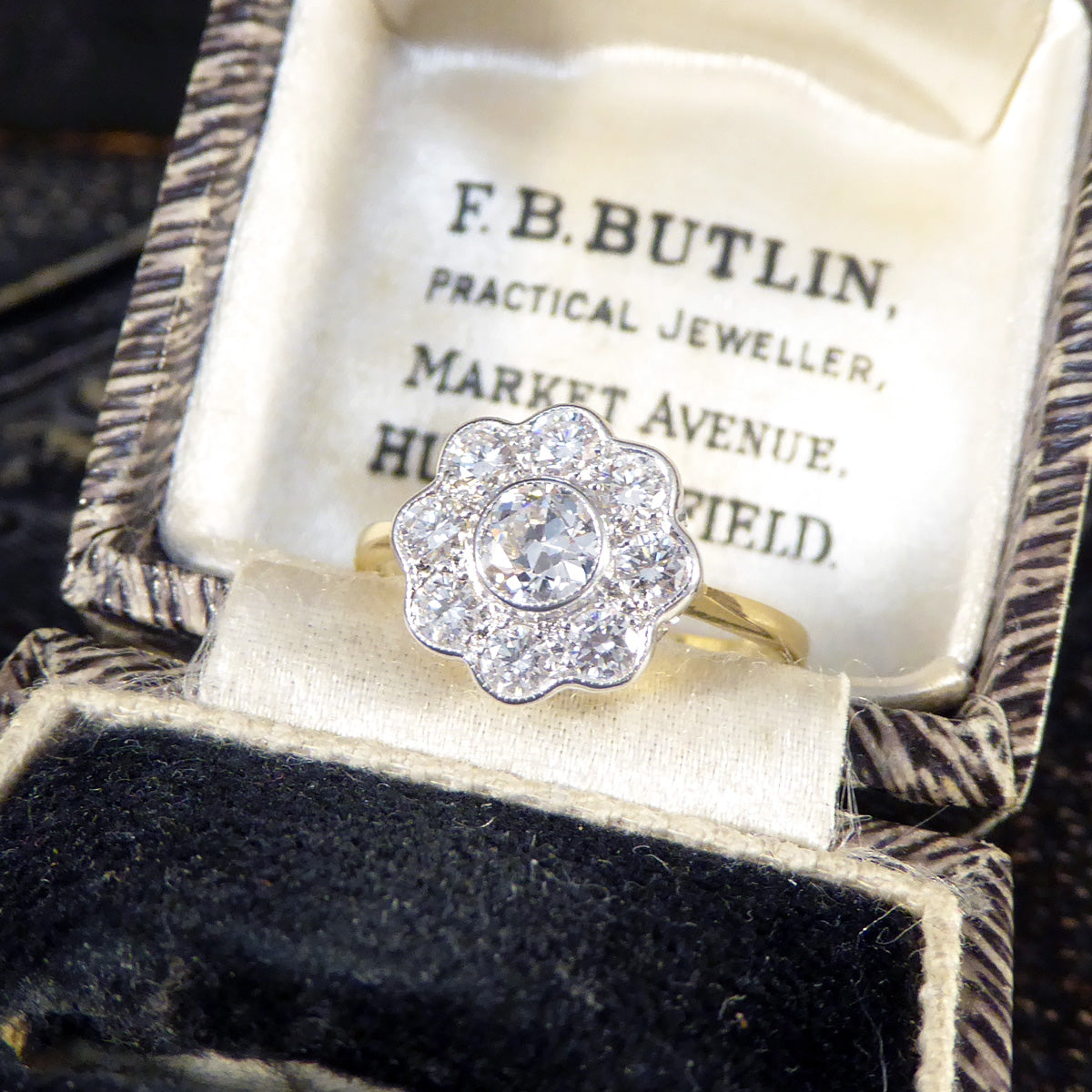 Vintage Daisy Diamond Bezel Set Cluster Ring in 18ct Yellow and White Gold - Wharfedale Antiques
