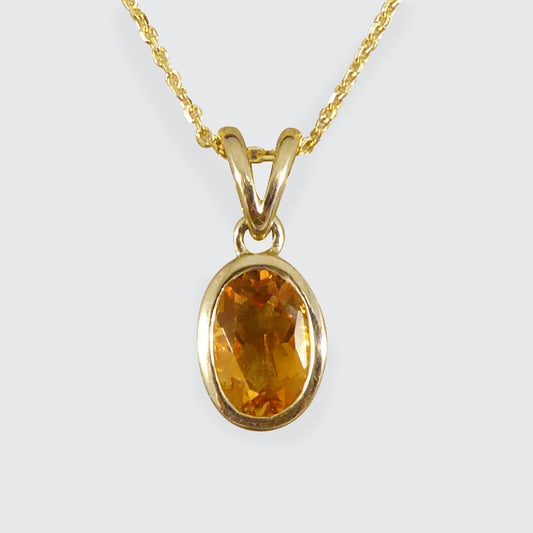 Contemporary Rub Over Citrene Pendant Necklace in 9ct Yellow Gold - Wharfedale Antiques
