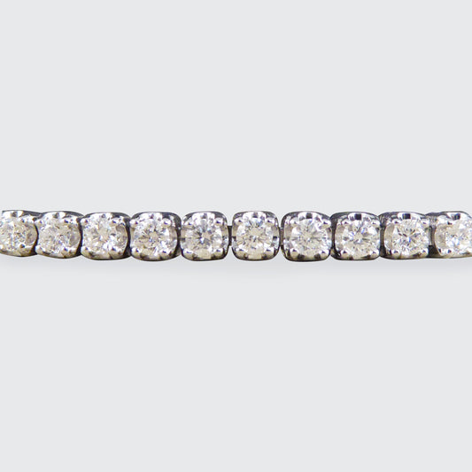 Heavy Quality 2.00ct Round Brilliant Cut Diamond Tennis Bracelet set in Platinum - Wharfedale Antiques