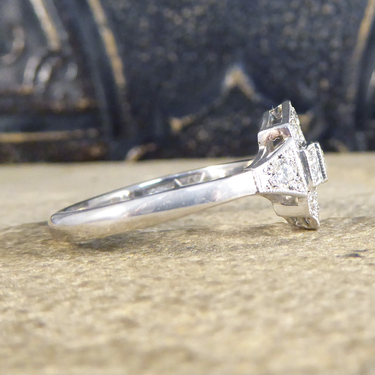 Quality Art Deco Replica Diamond Plaque Ring in 18ct White Gold - Wharfedale Antiques