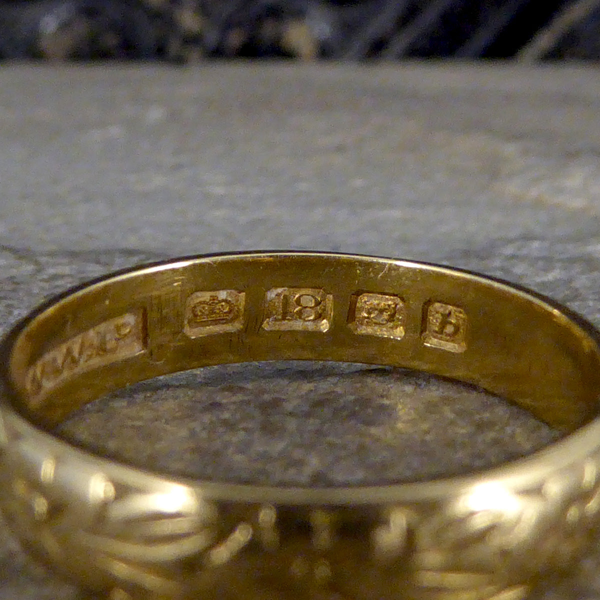 Vintage Floral and Foliage Detailed 18ct Yellow Gold Wedding or Stackable Band - Wharfedale Antiques