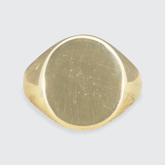 Solid Gold Signet Ring in 18ct Yellow Gold