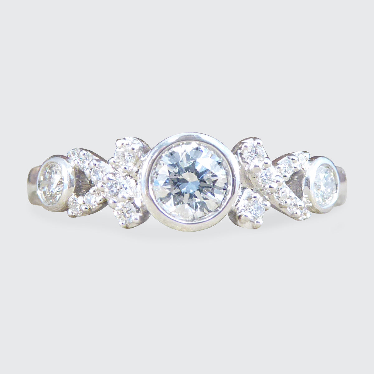 Diamond set Hugs and Kisses Ring in 18ct White Gold - Wharfedale Antiques