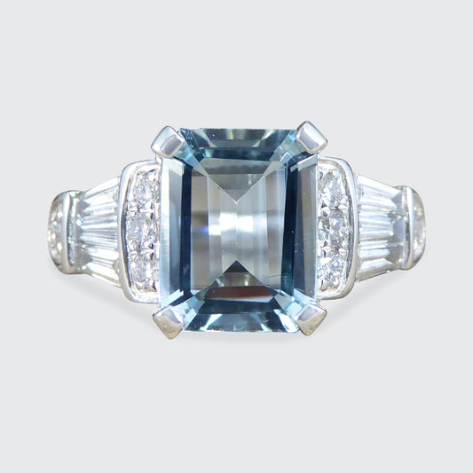 Modern 1.78ct Aquamarine and Diamond Staged Band Ring in Platinum - Wharfedale Antiques