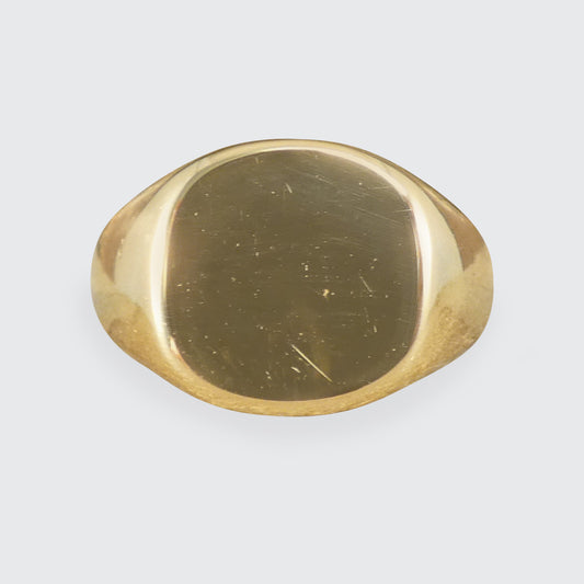 Vintage 18ct Yellow Gold Signet Ring