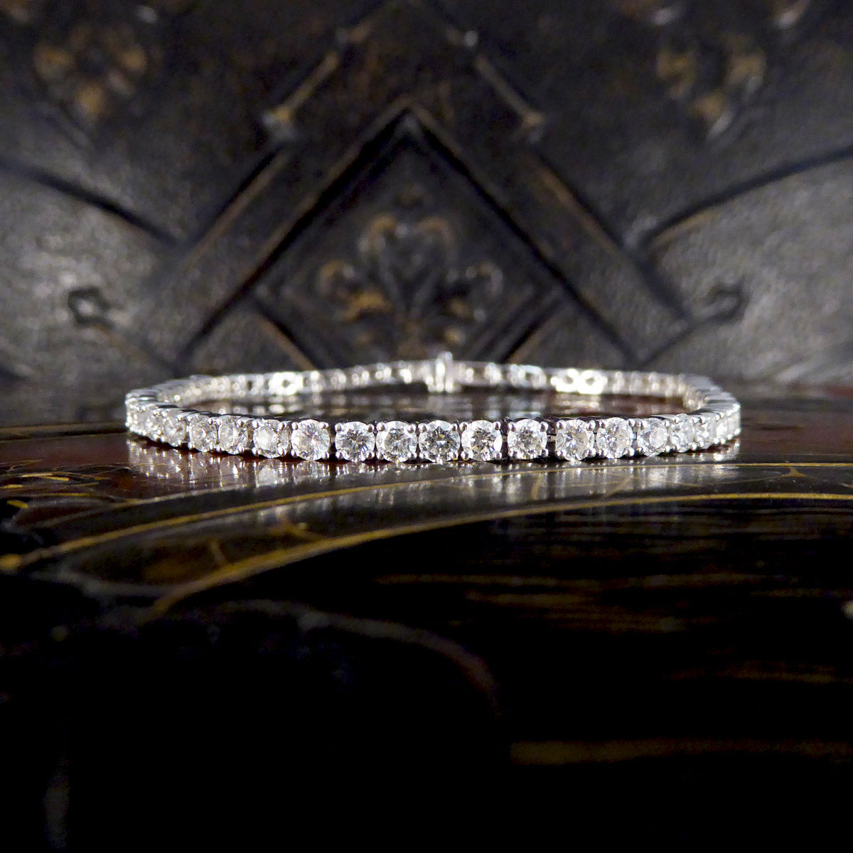 4.83ct Diamond Tennis Bracelet with Box Setting in 18ct White Gold - Wharfedale Antiques