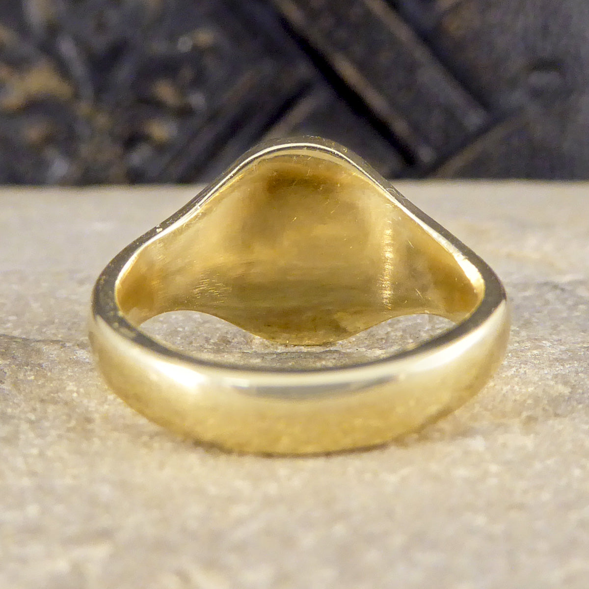 "I Die For Those I Love" Crested Signet Ring in Yellow Gold - Wharfedale Antiques