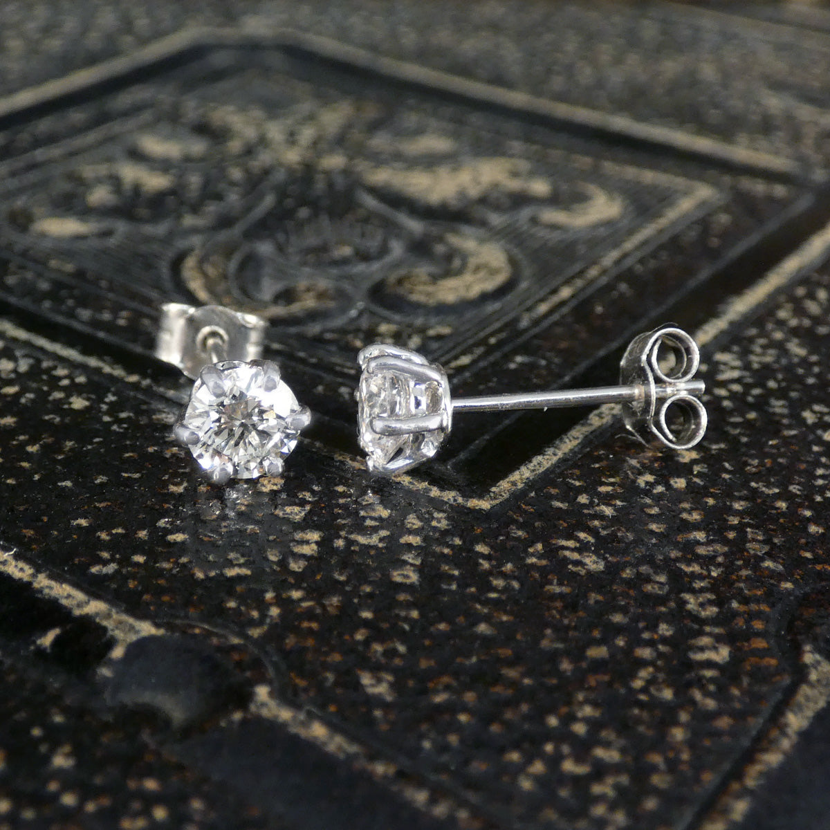 Platinum set Diamond stud earrings