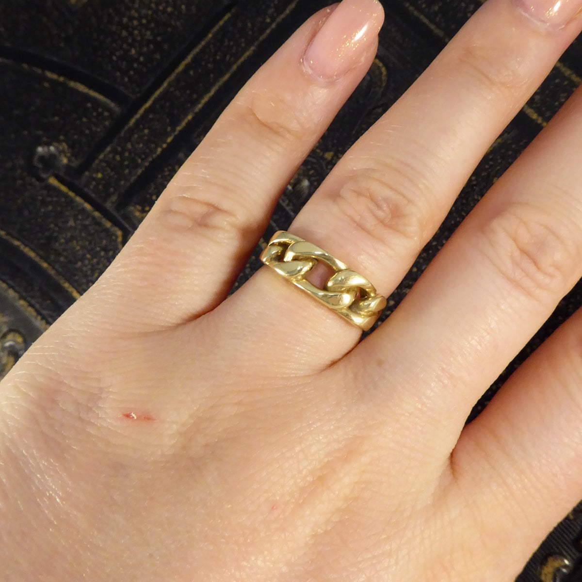 Vintage Solid Yellow Gold Curb Chain Half Band Ring - Wharfedale Antiques