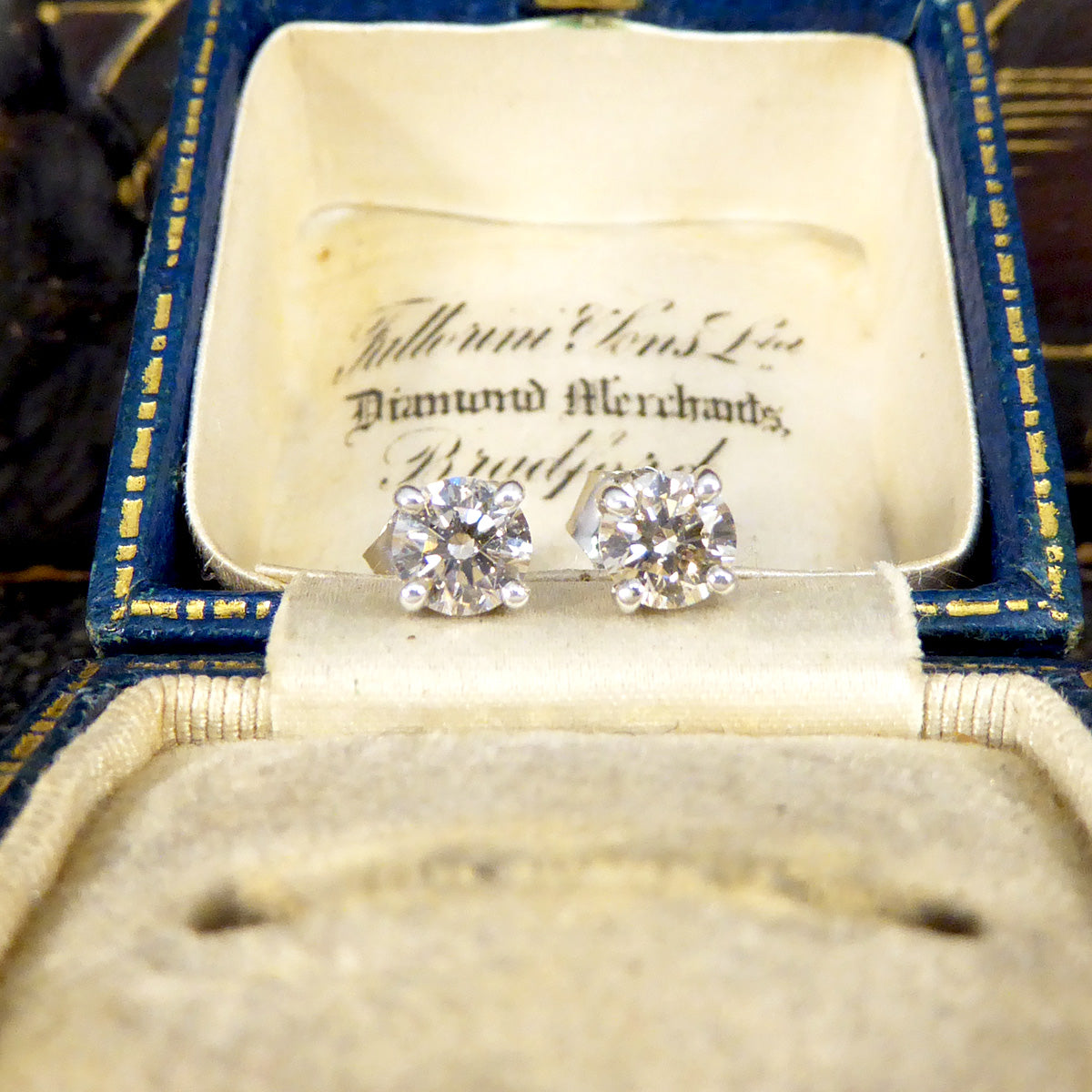 Classic Diamond Stud Earrings in 18ct White Gold - Wharfedale Antiques
