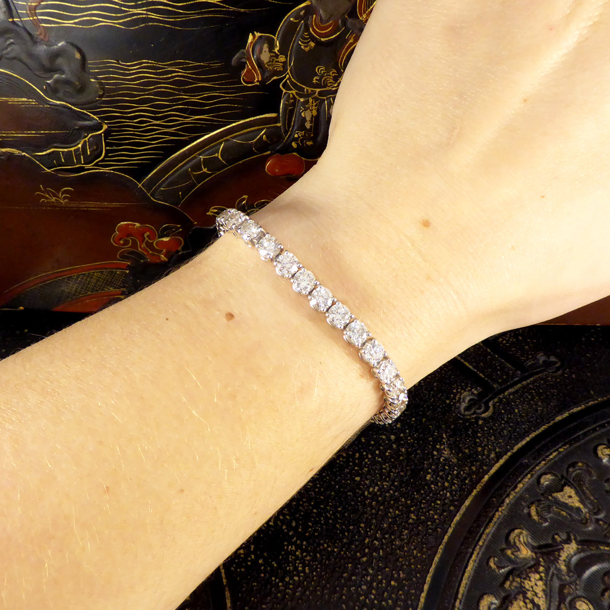 13.80ct Brilliant Cut Diamond Tennis Bracelet in 18ct White Gold - Wharfedale Antiques