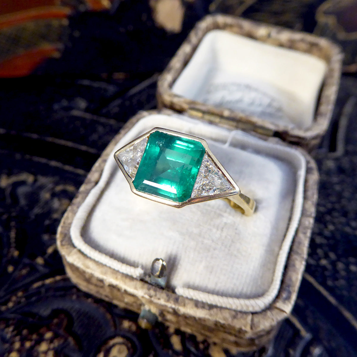 Vintage Emerald and Trillian Cut Diamond Three Stone in 18ct Yellow Gold - Wharfedale Antiques