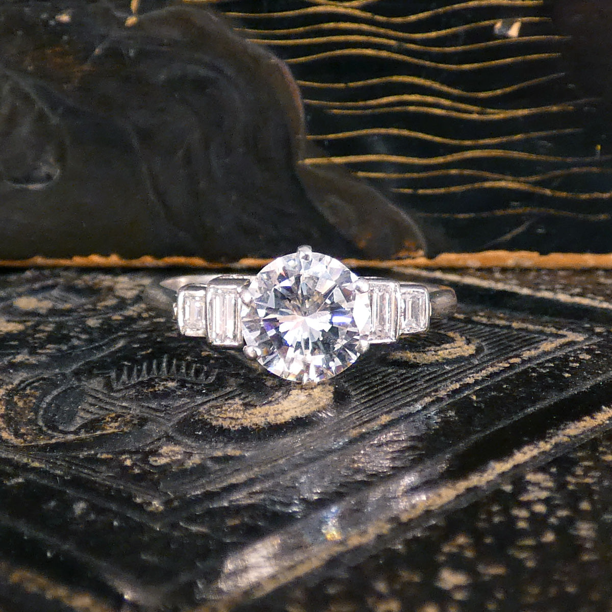 Art Deco 1.20ct Early Brilliant Cut Diamond Solitaire with Baguette Cut Shoulders in Platinum - Wharfedale Antiques