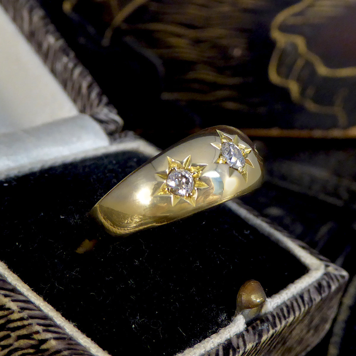 Antique Edwardian Diamond Set Gypsy Ring in 18ct Yellow Gold - Wharfedale Antiques