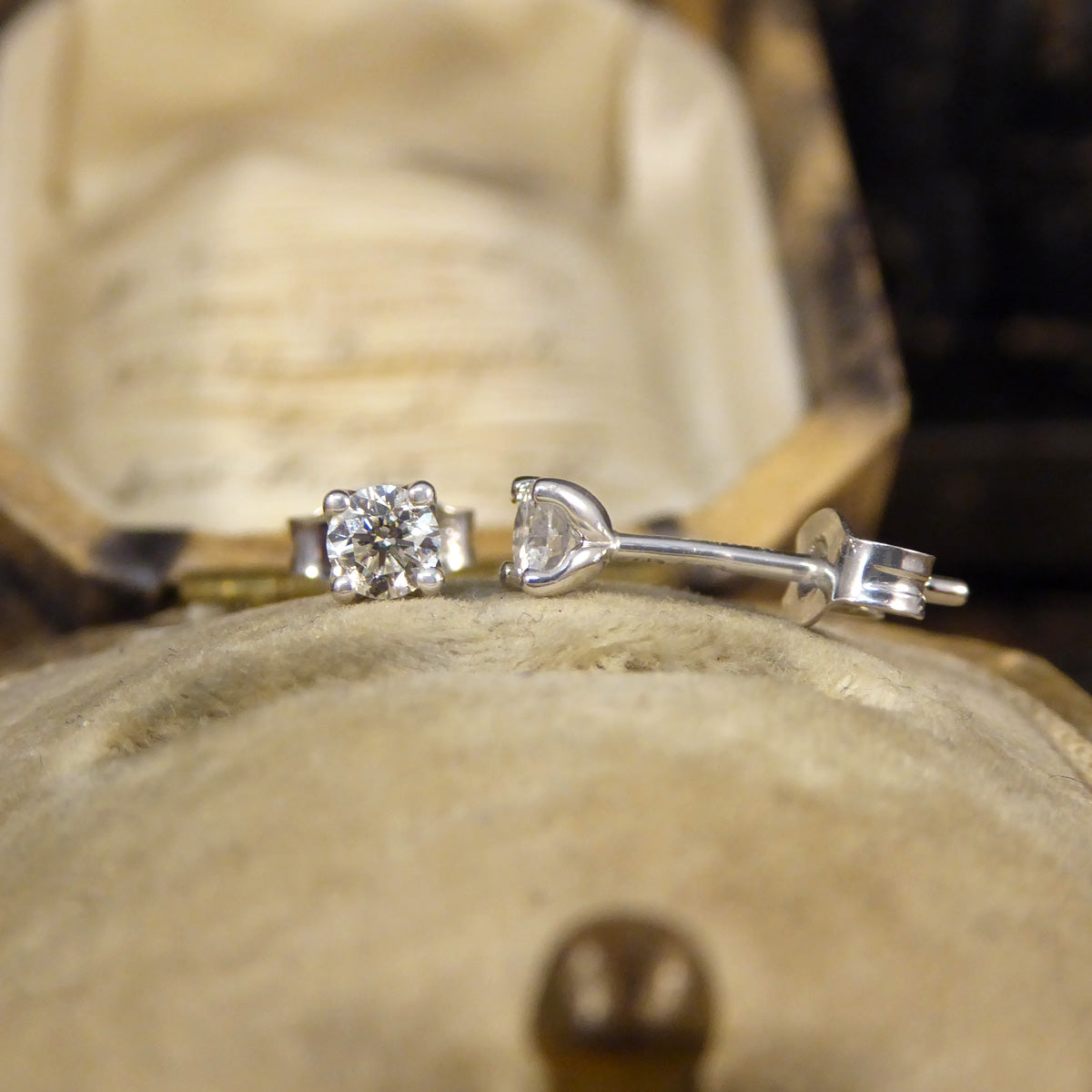 Classic Diamond Stud Earrings in 18ct White Gold - Wharfedale Antiques