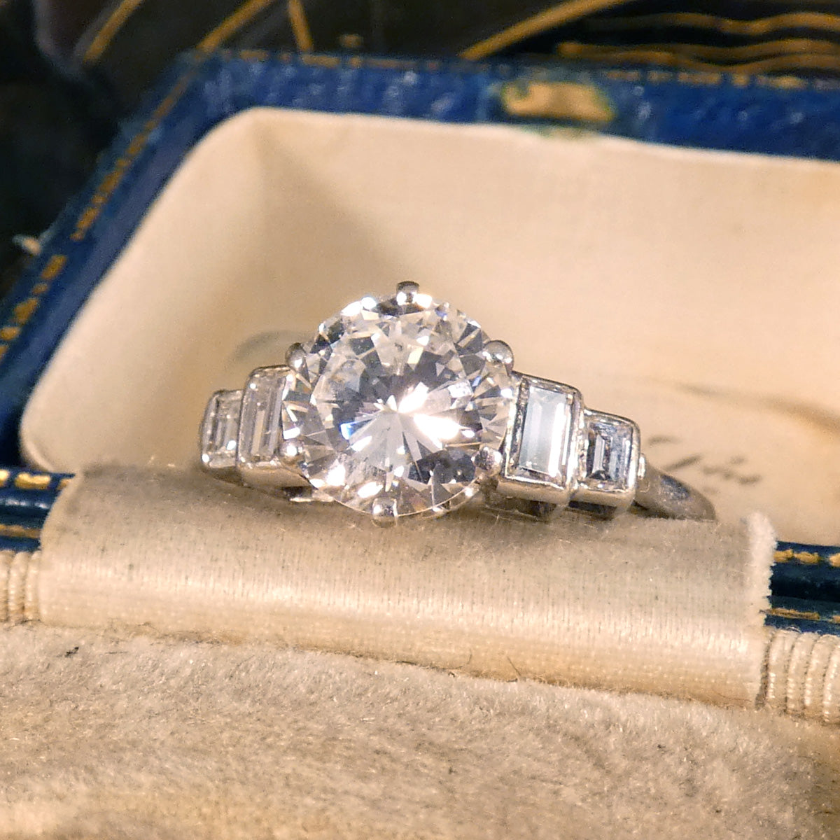 Art Deco 1.20ct Early Brilliant Cut Diamond Solitaire with Baguette Cut Shoulders in Platinum - Wharfedale Antiques