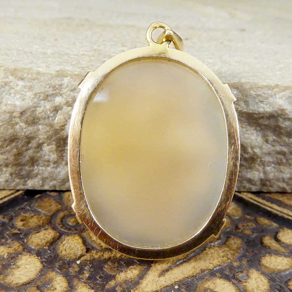 Edwardian French Marked Hard Stone Cameo Pendant in Gold - Wharfedale Antiques