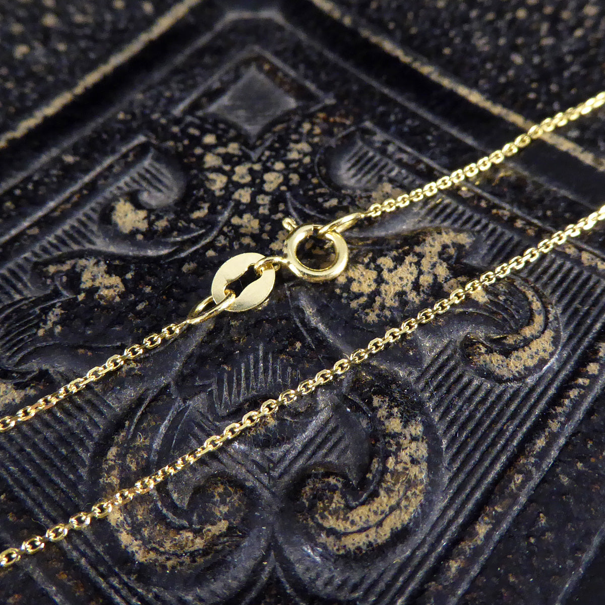 Diamond Set S Initial Pendant in 18ct Yellow Gold on a Yellow Gold Necklace Chain - Wharfedale Antiques