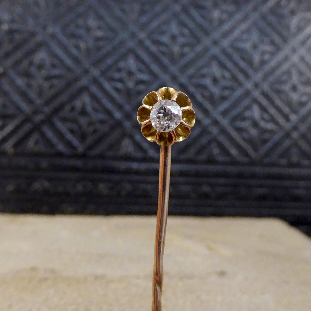 Antique Victorian 0.41ct Diamond Claw Set Pin in 9ct Yellow Gold - Wharfedale Antiques