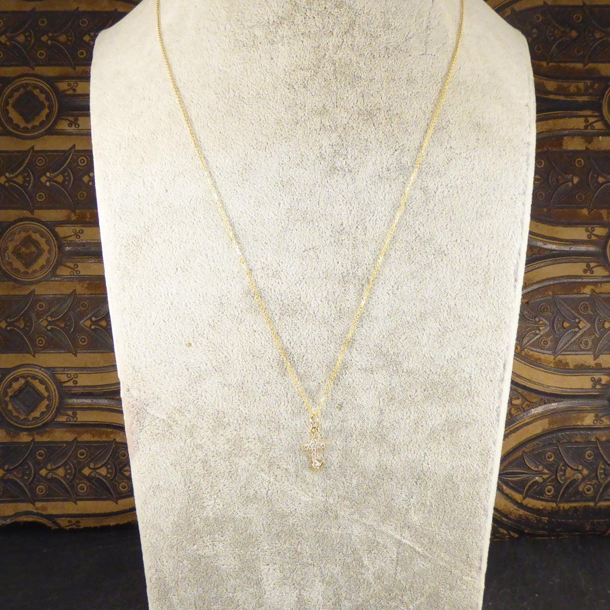 Diamond Set T Initial Pendant in 18ct Yellow Gold on a Yellow Gold Necklace Chain