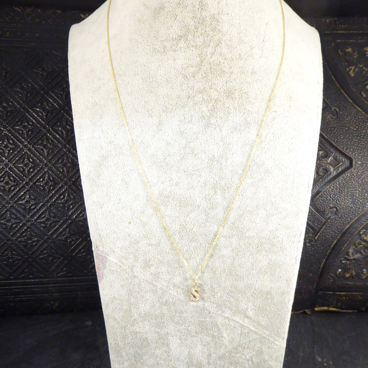 Diamond Set S Initial Pendant in 18ct Yellow Gold on a Yellow Gold Necklace Chain - Wharfedale Antiques