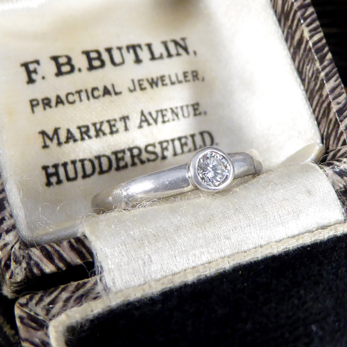 Vintage Rub Over Collar Set Diamond Solitaire Ring in Platinum - Wharfedale Antiques