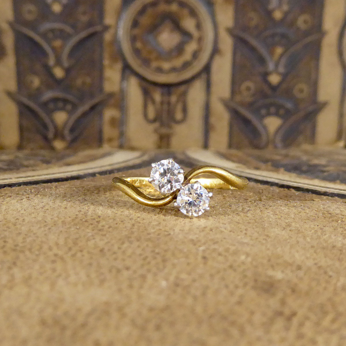 Antique Edwardian Two Stone 0.40ct Diamond Twist Ring in 18ct Yellow Gold - Wharfedale Antiques
